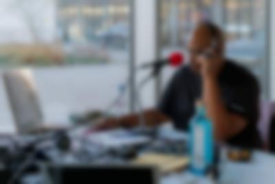 Derrais Carter, *Black Revelry Quiet Storm* radio marathon broadcasted with Ja Ja Ja Nee Nee Nee, Amsterdam from the Sandberg Institute, Amsterdam, November 2021. Photo: Konstantin Guz, courtesy of If I Can't Dance, Amsterdam.