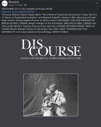 Social media post. Under a text description, an  image shows the photograph of a couple, who are kissing. The image appears inside a dark grey square. Above the photograph, 